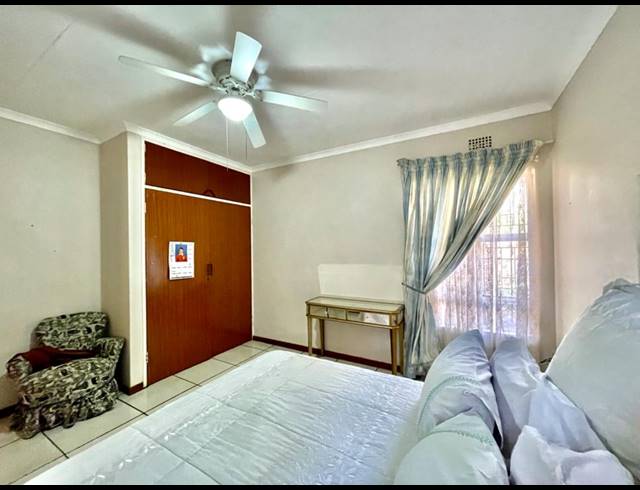 5 BEDROOM HOUSE FOR SALE IN BEN FLEUR
